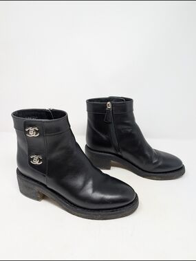 Chanel Turnlock Ankle Boots Booties Black Leather Size 36